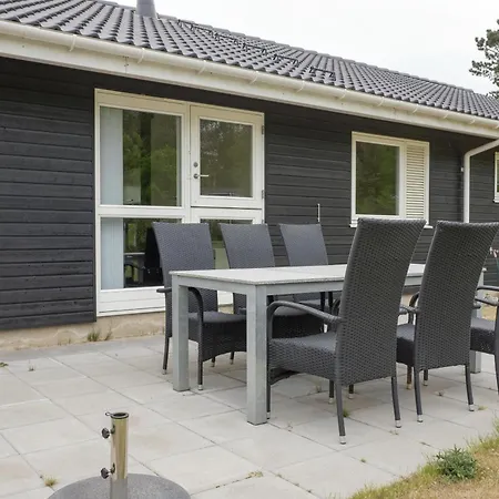 Stunning In With 4 Bedrooms And Wifi
